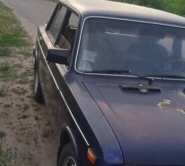 Фиолетовый ВАЗ 2103, объемом двигателя 1.3 л и пробегом 56 тыс. км за 708 $, фото 1 на Automoto.ua