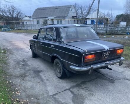 Коричневый ВАЗ 2103, объемом двигателя 1.5 л и пробегом 111 тыс. км за 298 $, фото 2 на Automoto.ua