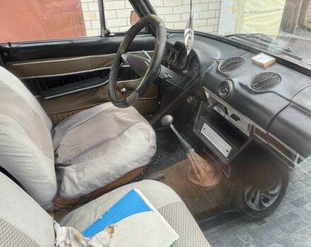 Коричневый ВАЗ 2103, объемом двигателя 1.5 л и пробегом 25 тыс. км за 286 $, фото 1 на Automoto.ua