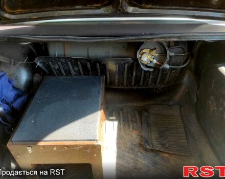 Коричневый ВАЗ 2103, объемом двигателя 1.5 л и пробегом 150 тыс. км за 500 $, фото 7 на Automoto.ua