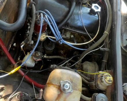 Коричневый ВАЗ 2103, объемом двигателя 1.5 л и пробегом 150 тыс. км за 500 $, фото 4 на Automoto.ua