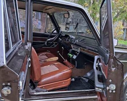 Коричневый ВАЗ 2103, объемом двигателя 1.5 л и пробегом 485 тыс. км за 1000 $, фото 6 на Automoto.ua