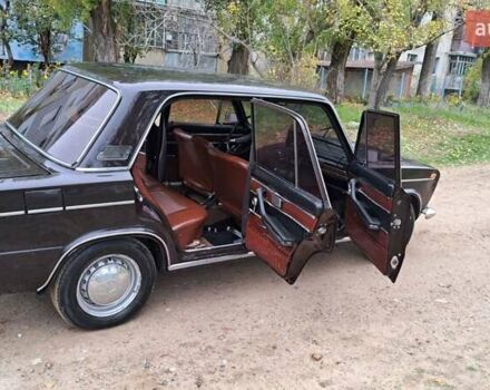 Коричневый ВАЗ 2103, объемом двигателя 1.5 л и пробегом 485 тыс. км за 1000 $, фото 4 на Automoto.ua