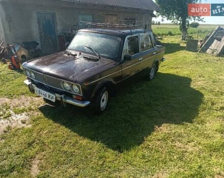 Коричневый ВАЗ 2103, объемом двигателя 1.6 л и пробегом 350 тыс. км за 800 $, фото 1 на Automoto.ua