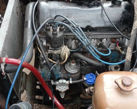 Коричневый ВАЗ 2103, объемом двигателя 1.5 л и пробегом 200 тыс. км за 550 $, фото 4 на Automoto.ua