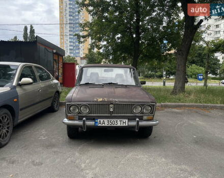 Коричневый ВАЗ 2103, объемом двигателя 1.5 л и пробегом 300 тыс. км за 899 $, фото 1 на Automoto.ua