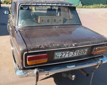 Коричневый ВАЗ 2103, объемом двигателя 1.3 л и пробегом 230 тыс. км за 429 $, фото 4 на Automoto.ua