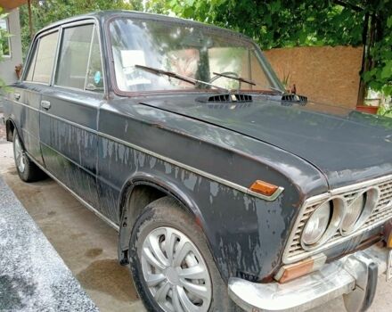 Коричневый ВАЗ 2103, объемом двигателя 0 л и пробегом 285 тыс. км за 450 $, фото 1 на Automoto.ua