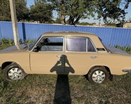Коричневий ВАЗ 2103, об'ємом двигуна 1.5 л та пробігом 150 тис. км за 1283 $, фото 5 на Automoto.ua