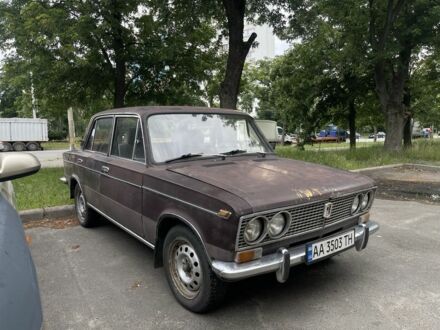 Коричневый ВАЗ 2103, объемом двигателя 1.5 л и пробегом 300 тыс. км за 899 $, фото 1 на Automoto.ua
