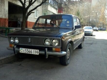ВАЗ 2103 1983 у Львові на Automoto.ua Коричневий ВАЗ 2103, об'ємом двигуна 1.3 л та пробігом 888 тис. км за 1000 $, фото 1 на Automoto.ua