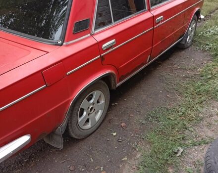 Красный ВАЗ 2103, объемом двигателя 1.5 л и пробегом 856 тыс. км за 967 $, фото 2 на Automoto.ua