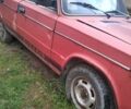 Красный ВАЗ 2103, объемом двигателя 1.45 л и пробегом 247 тыс. км за 191 $, фото 2 на Automoto.ua