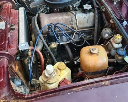 ВАЗ 2103 1974 в Тальном на Automoto.ua Красный ВАЗ 2103, объемом двигателя 1.5 л и пробегом 105 тыс. км за 1000 $, фото 4 на Automoto.ua