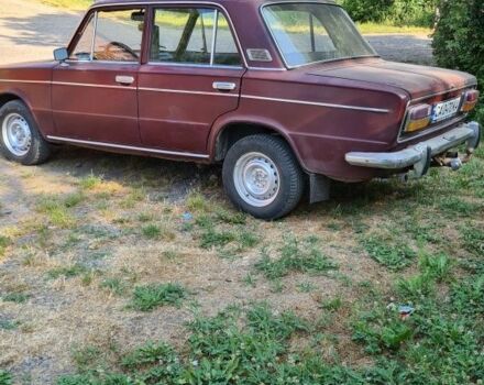 ВАЗ 2103 1974 в Тальном на Automoto.ua Красный ВАЗ 2103, объемом двигателя 1.5 л и пробегом 105 тыс. км за 1000 $, фото 3 на Automoto.ua