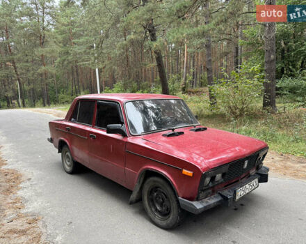 Красный ВАЗ 2103, объемом двигателя 1.5 л и пробегом 77 тыс. км за 500 $, фото 2 на Automoto.ua