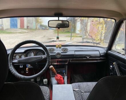 Красный ВАЗ 2103, объемом двигателя 1.3 л и пробегом 920 тыс. км за 600 $, фото 4 на Automoto.ua