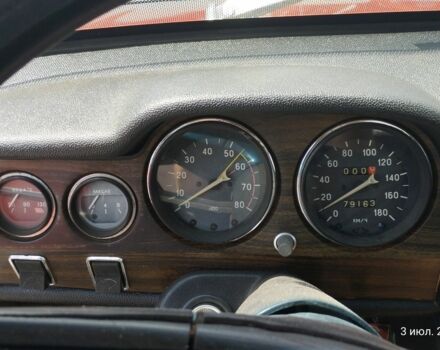Красный ВАЗ 2103, объемом двигателя 0 л и пробегом 180 тыс. км за 1700 $, фото 2 на Automoto.ua