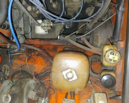 Красный ВАЗ 2103, объемом двигателя 1.5 л и пробегом 110 тыс. км за 800 $, фото 8 на Automoto.ua