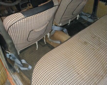 Красный ВАЗ 2103, объемом двигателя 1.5 л и пробегом 110 тыс. км за 800 $, фото 4 на Automoto.ua