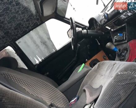 Красный ВАЗ 2103, объемом двигателя 1.5 л и пробегом 92 тыс. км за 750 $, фото 2 на Automoto.ua