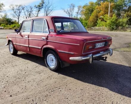 ВАЗ 2103 1975 в Коростене на Automoto.ua Красный ВАЗ 2103, объемом двигателя 0 л и пробегом 444 тыс. км за 500 $, фото 3 на Automoto.ua