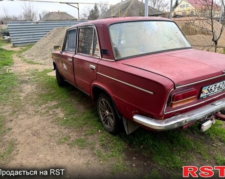 Красный ВАЗ 2103, объемом двигателя 15 л и пробегом 0 тыс. км за 410 $, фото 4 на Automoto.ua