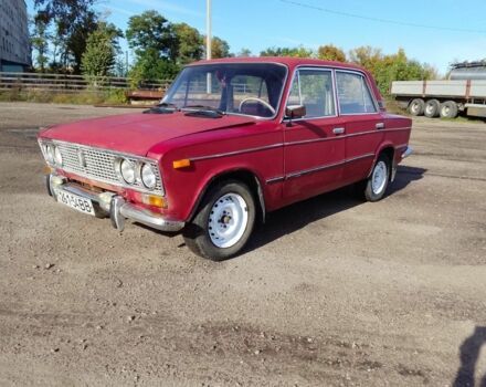 ВАЗ 2103 1975 в Коростене на Automoto.ua Красный ВАЗ 2103, объемом двигателя 0 л и пробегом 444 тыс. км за 500 $, фото 1 на Automoto.ua