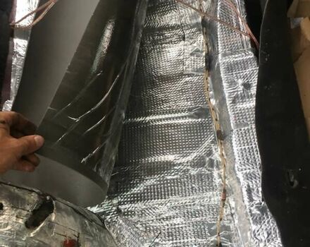 Красный ВАЗ 2103, объемом двигателя 1.6 л и пробегом 75 тыс. км за 1400 $, фото 12 на Automoto.ua