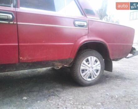 Красный ВАЗ 2103, объемом двигателя 1.3 л и пробегом 350 тыс. км за 550 $, фото 5 на Automoto.ua