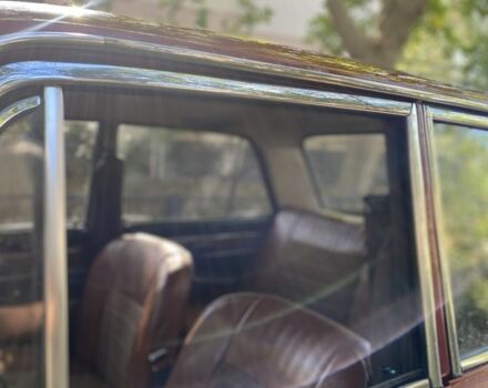 ВАЗ 2103 1976 в Одессе на Automoto.ua Красный ВАЗ 2103, объемом двигателя 1.6 л и пробегом 200 тыс. км за 450 $, фото 5 на Automoto.ua