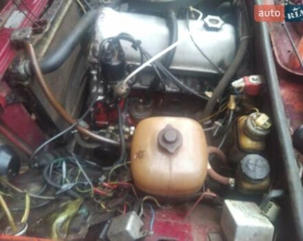 Красный ВАЗ 2103, объемом двигателя 1.3 л и пробегом 350 тыс. км за 550 $, фото 1 на Automoto.ua