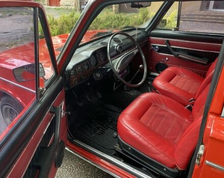 ВАЗ 2103 1976 в Синельниковом на Automoto.ua Красный ВАЗ 2103, объемом двигателя 1.5 л и пробегом 65 тыс. км за 500 $, фото 1 на Automoto.ua