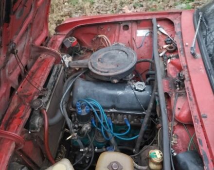 Красный ВАЗ 2103, объемом двигателя 1.5 л и пробегом 300 тыс. км за 381 $, фото 7 на Automoto.ua