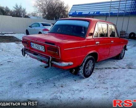 Красный ВАЗ 2103, объемом двигателя 1.5 л и пробегом 330 тыс. км за 800 $, фото 2 на Automoto.ua