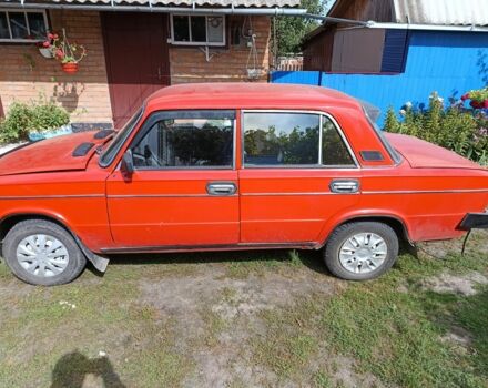 Красный ВАЗ 2103, объемом двигателя 0 л и пробегом 98 тыс. км за 865 $, фото 1 на Automoto.ua