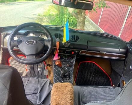 Красный ВАЗ 2103, объемом двигателя 1.3 л и пробегом 200 тыс. км за 500 $, фото 4 на Automoto.ua