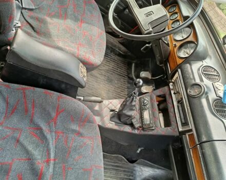 Красный ВАЗ 2103, объемом двигателя 0 л и пробегом 98 тыс. км за 865 $, фото 4 на Automoto.ua