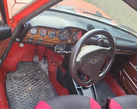 Красный ВАЗ 2103, объемом двигателя 0 л и пробегом 200 тыс. км за 716 $, фото 4 на Automoto.ua