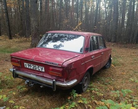 Красный ВАЗ 2103, объемом двигателя 0 л и пробегом 200 тыс. км за 261 $, фото 2 на Automoto.ua