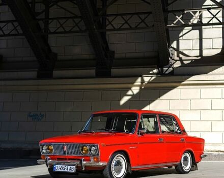 Червоний ВАЗ 2103, об'ємом двигуна 1.3 л та пробігом 130 тис. км за 1300 $, фото 2 на Automoto.ua