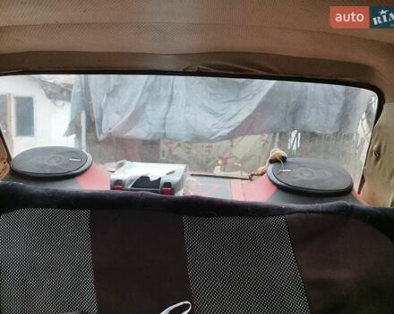 Красный ВАЗ 2103, объемом двигателя 0 л и пробегом 300 тыс. км за 850 $, фото 2 на Automoto.ua