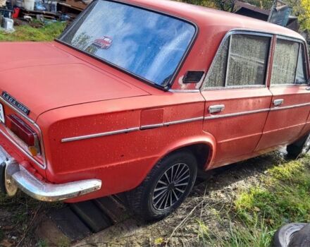 Красный ВАЗ 2103, объемом двигателя 0 л и пробегом 200 тыс. км за 716 $, фото 2 на Automoto.ua