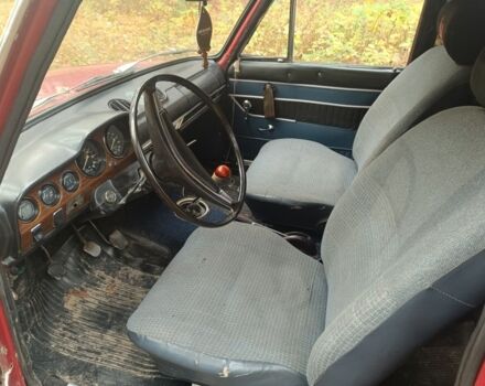 Красный ВАЗ 2103, объемом двигателя 0 л и пробегом 200 тыс. км за 261 $, фото 4 на Automoto.ua