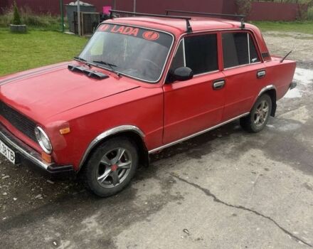 Красный ВАЗ 2103, объемом двигателя 1.5 л и пробегом 120 тыс. км за 500 $, фото 1 на Automoto.ua