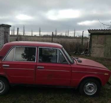 ВАЗ 2103 1983 в Веселиново на Automoto.ua Красный ВАЗ 2103, объемом двигателя 0 л и пробегом 15 тыс. км за 429 $, фото 2 на Automoto.ua