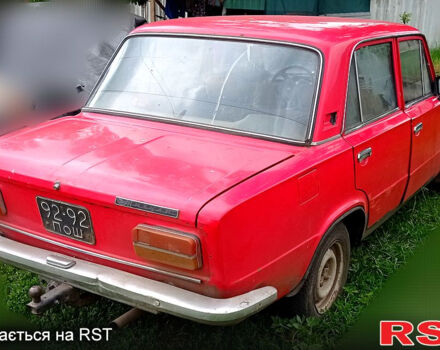 Красный ВАЗ 2103, объемом двигателя 1.3 л и пробегом 0 тыс. км за 312 $, фото 3 на Automoto.ua