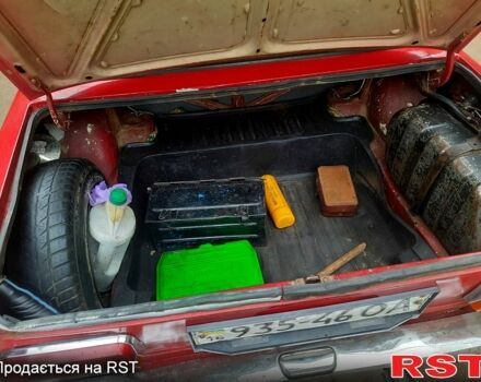 Красный ВАЗ 2103, объемом двигателя 1.6 л и пробегом 0 тыс. км за 800 $, фото 4 на Automoto.ua