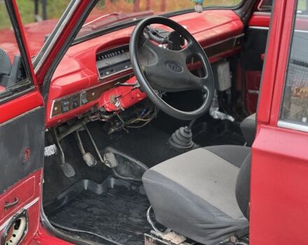 Красный ВАЗ 2103, объемом двигателя 1.2 л и пробегом 12 тыс. км за 630 $, фото 6 на Automoto.ua