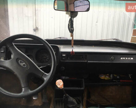 Червоний ВАЗ 2103, об'ємом двигуна 1.5 л та пробігом 32 тис. км за 707 $, фото 5 на Automoto.ua